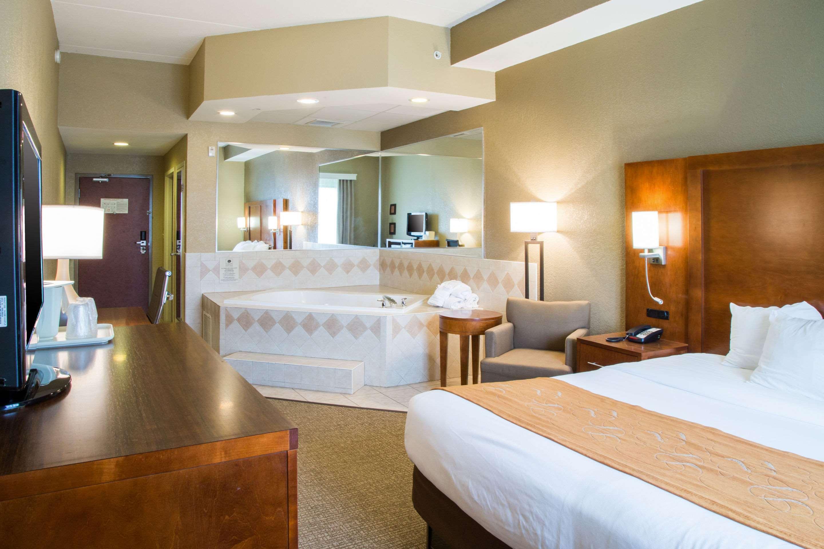 Comfort Grand Rapids South Hotel