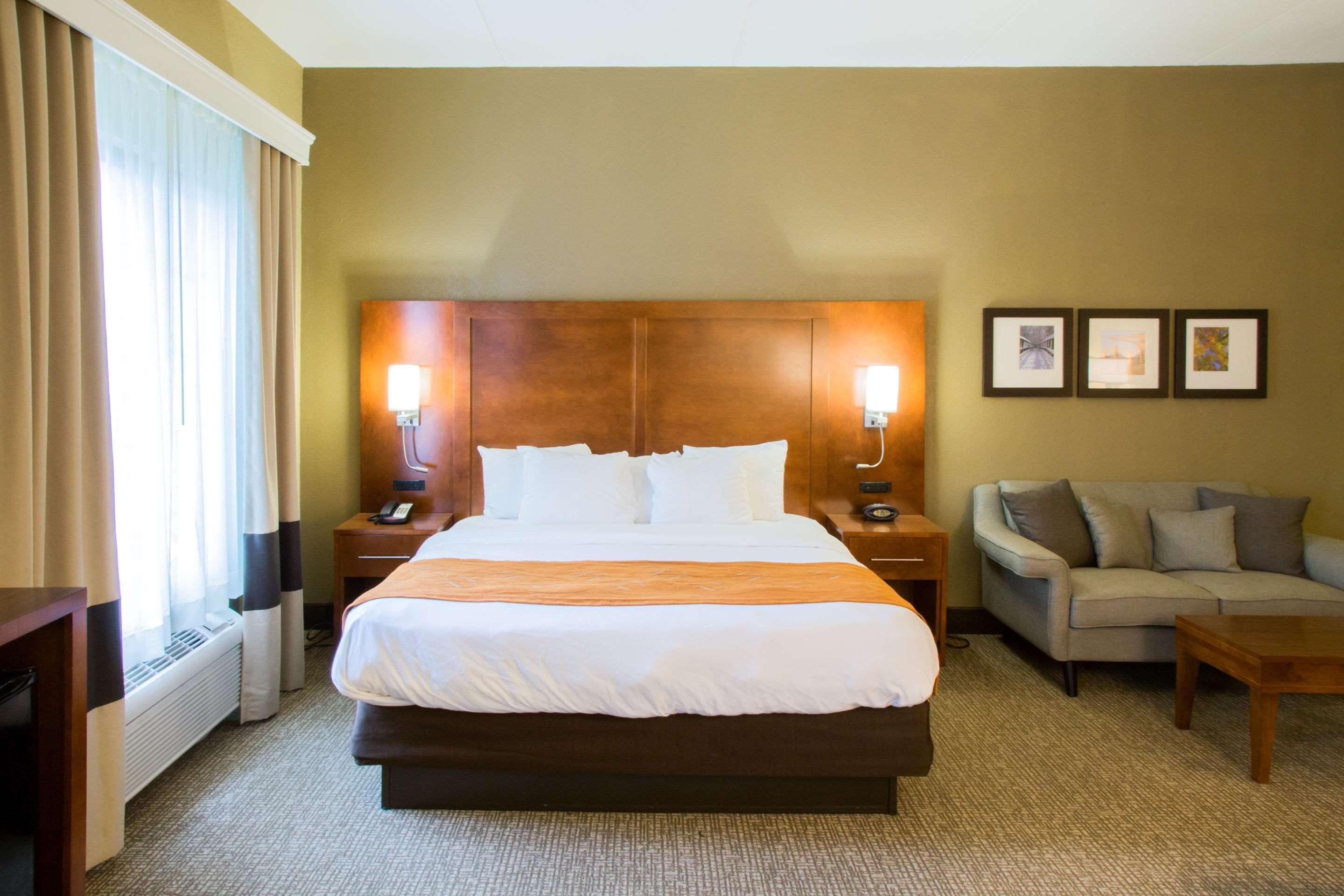 Comfort Grand Rapids South 3*