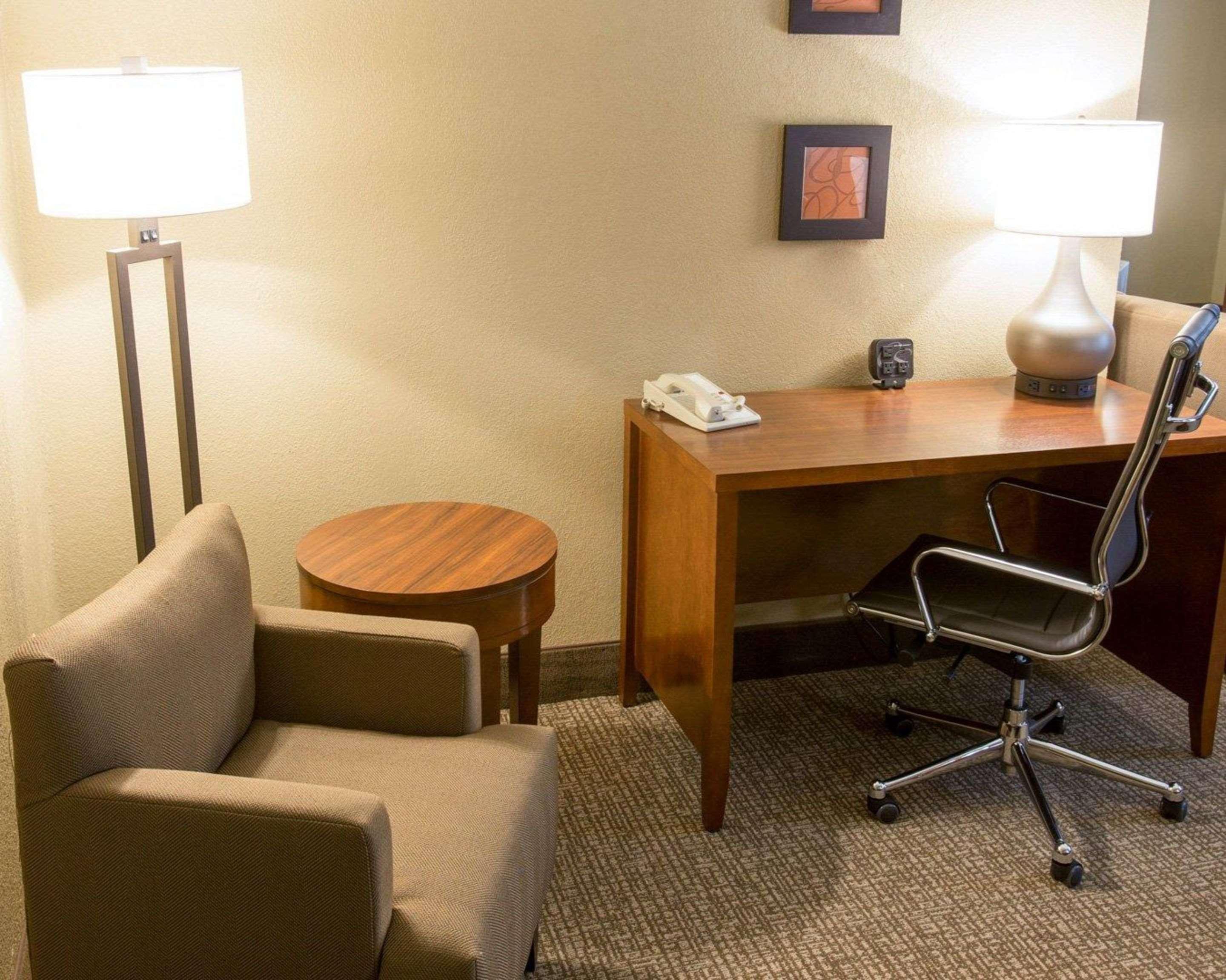 Comfort Grand Rapids South 3*